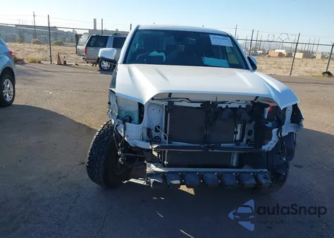 2022 Toyota Tacoma Sr5 V6 z USA, uszkodzony, nr VIN 3TMCZ5AN1NM510792